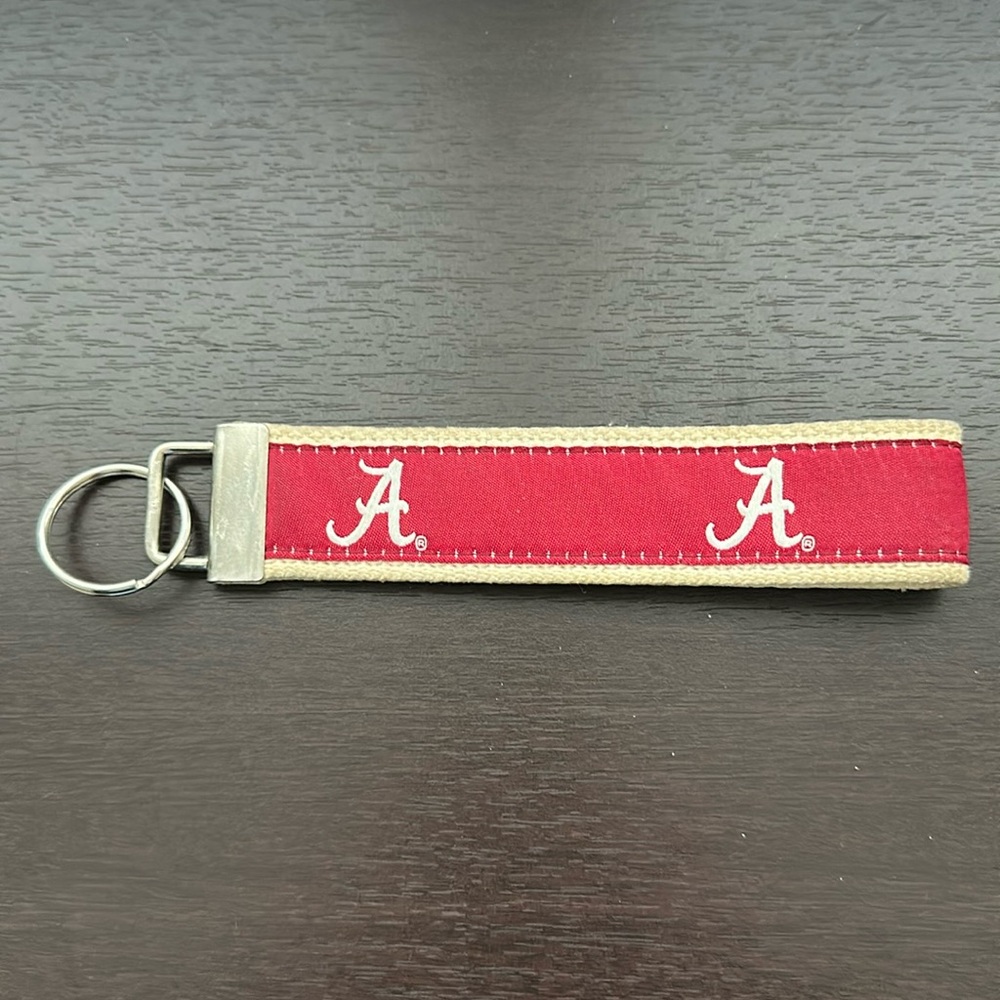 The University of Alabama wrist keychain key holder